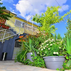 Apartment Veky 3 Kroatien